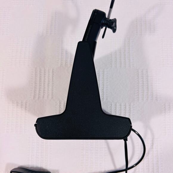 Plantronics Savi 8240 Office-Wireless DECT In EarMono Headset Used - Picture 6 of 12